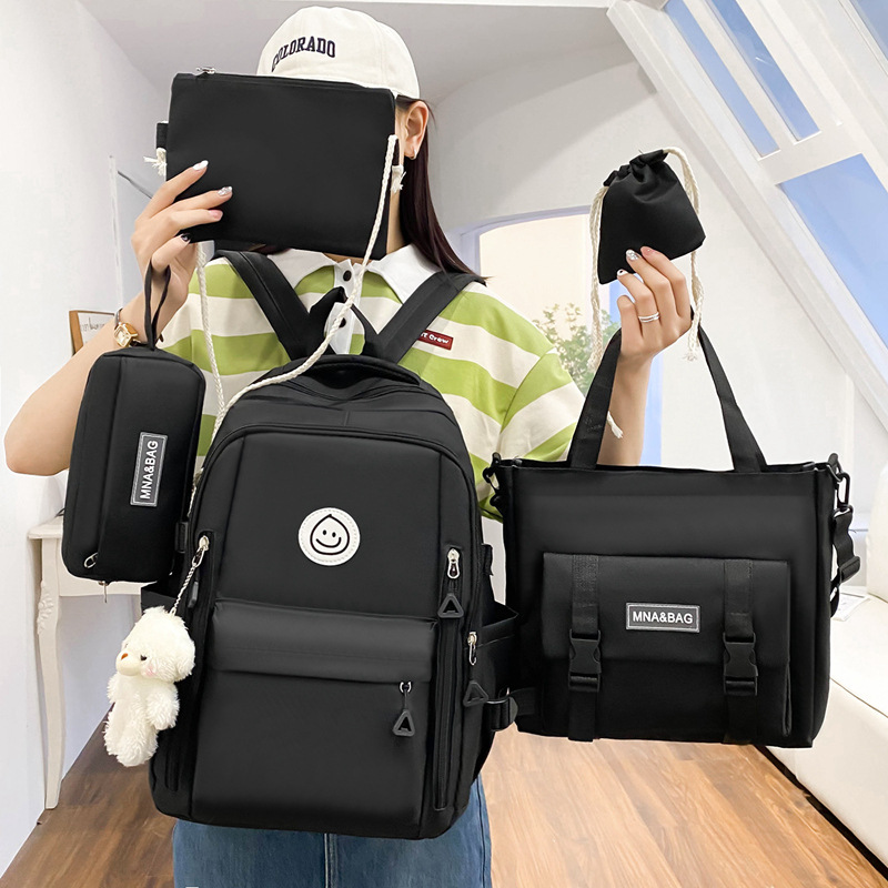 ac607e82-23fe-4e08-bda4-63da7c5267a8.jpg