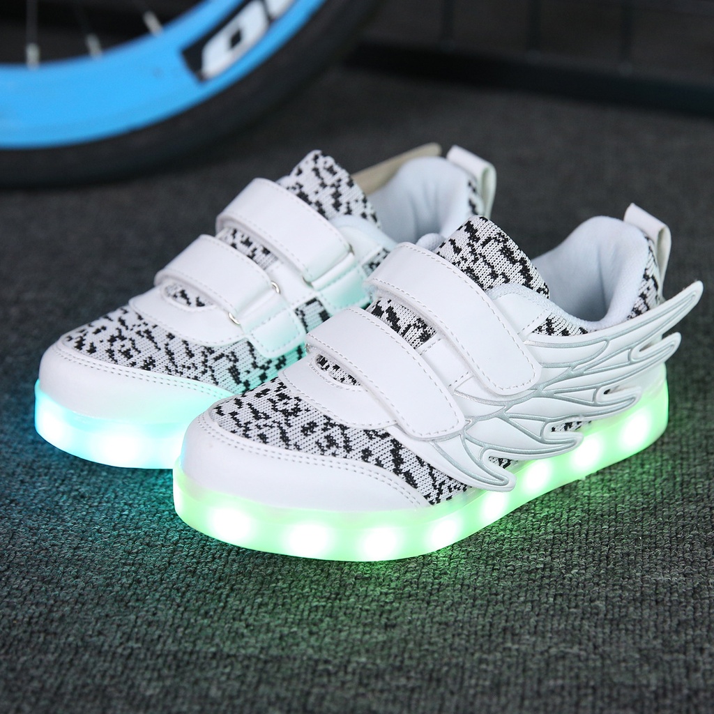 Children's Shoes Led Light Shoes Children's Wings Light Shoes Usb Charging Colorful Luminous Shoes Casual Light Shoes (26, White)