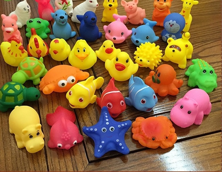 13 Packs Of Children's Toys For Bathing And Playing In The Water (10 [pcs])